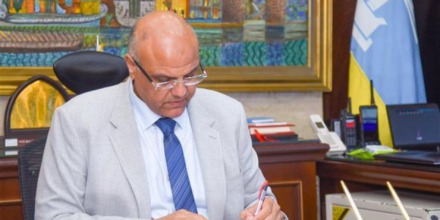محافظ الإسكندرية يعتمد خفض الحد الأدنى للقبول بالبكالوريا إلى 208 درجات