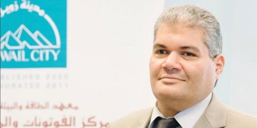 تكريم نائب رئيس مدينة زويل بكرسي فخري بجامعة نوتنجهام