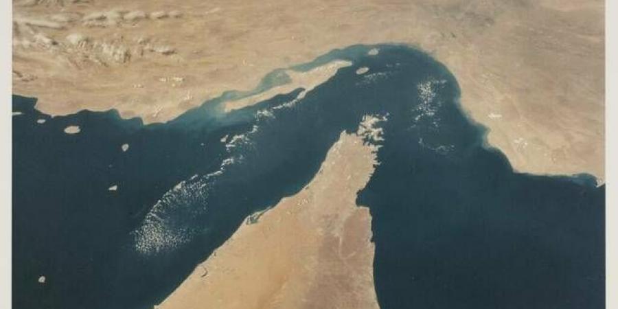 عُمان: مناقشات مع شركاء المنطقة لدعم حرية الملاحة في مضيق هرمز