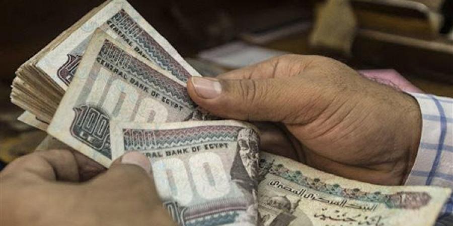 اشتروا عقارات وأراضي ومركبات، كيف حاول 3 متهمين غسل 150 مليون جنيه؟