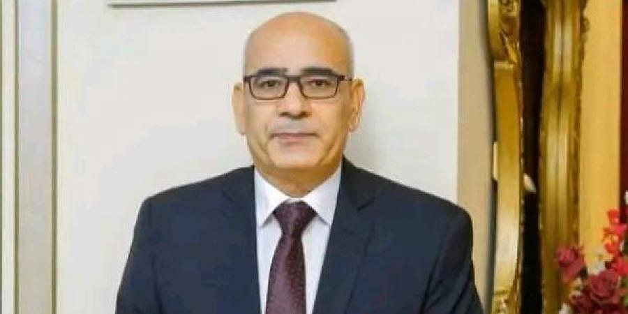 سامحوني لو قصرت بقيت أنا المريض، آخر رسالة لأستاذ الكلى بجامعة الزقازيق لمرضاه قبل وفاته بساعات