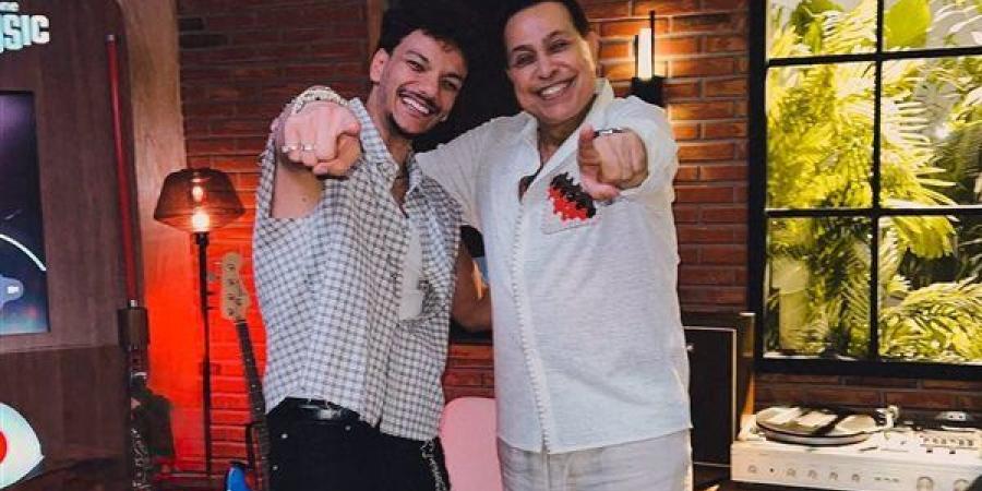 أغنية "يا حبيبنا" لحكيم وحودة بندق تحقق مليوني مشاهدة في 10 أيام