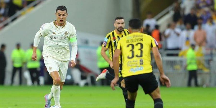كلاسيكو الدوري السعودي، اتحاد جدة يتقدم على النصر بثنائية في شوط أول مثير