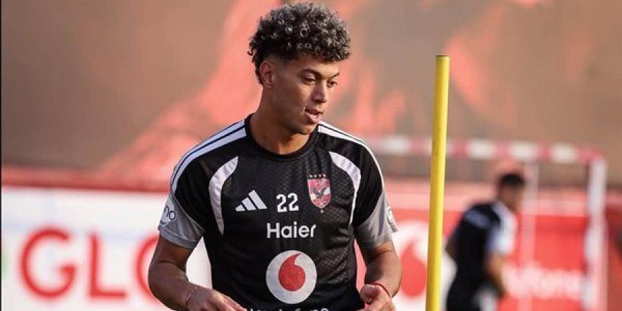 موقف إمام عاشور من قائمة الأهلي أمام المقاولون العرب في الدوري الممتاز