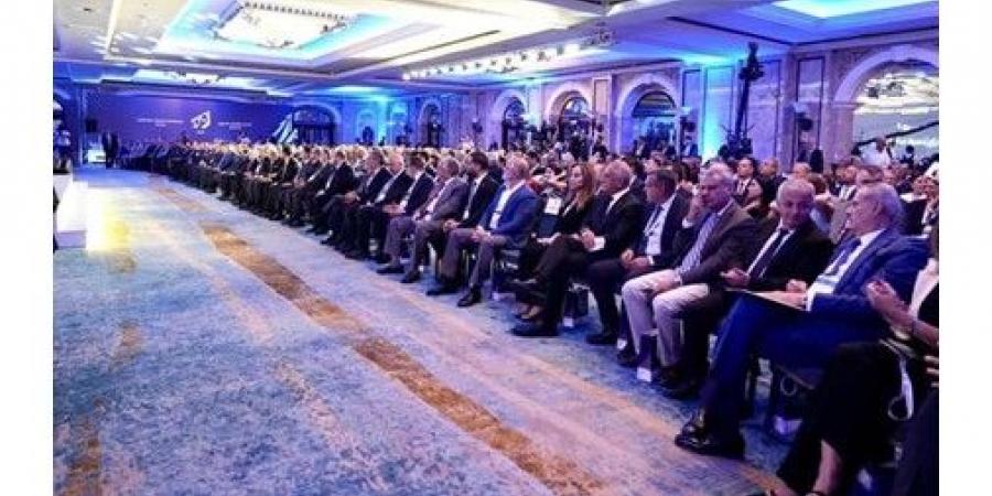 وزير الاقتصاد والتجارة أمام «المنتدى اللبناني ـ السوري للاستثمار»: لنحوّل موقع بلدينا إلى منصة للإنتاج