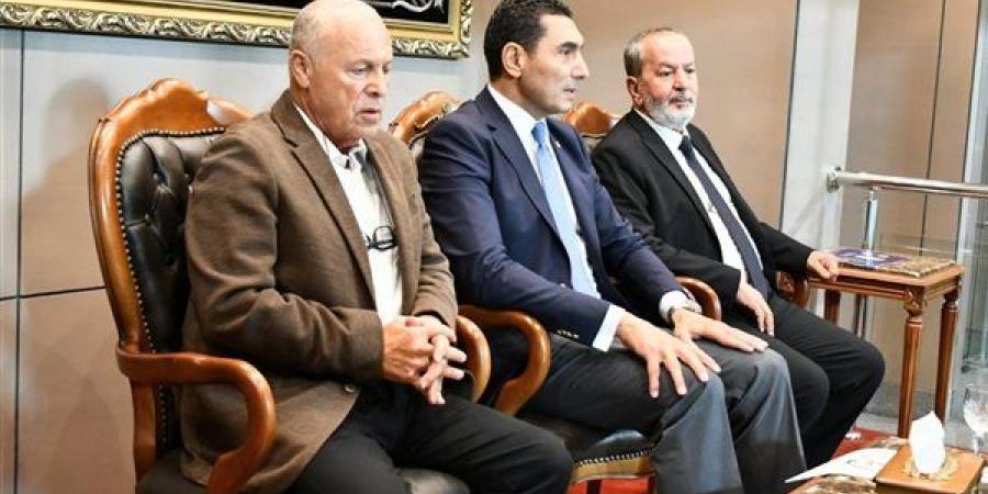وزير الشباب والرياضة يشهد افتتاح تصفيات شمال أفريقيا ويتابع مباراة منتخب مصر أمام ليبيا