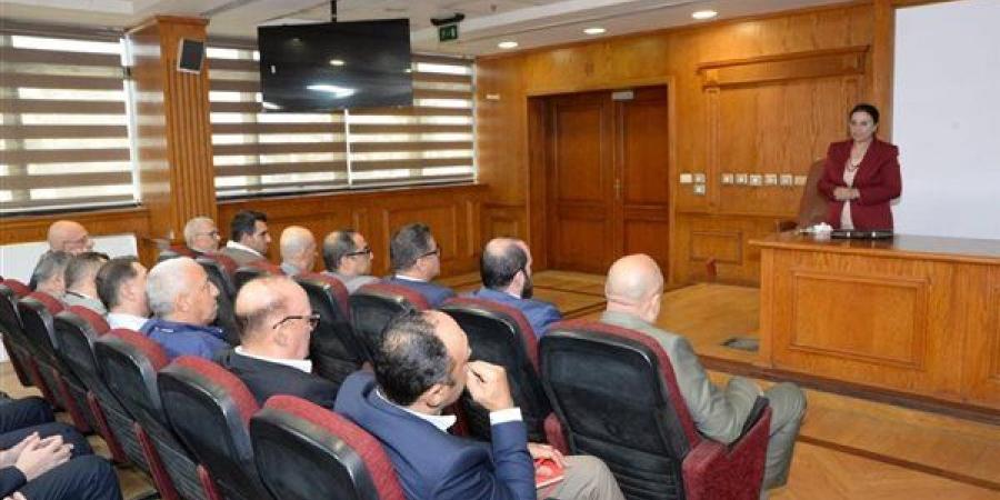 سلطة الطيران تستعرض حزمة جديدة من الإجراءات لتطوير آليات التدريب والاعتماد