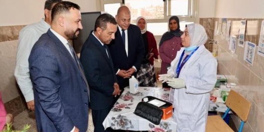محافظ المنوفية يدشن فعاليات المبادرة الرئاسية للكشف عن الأنيميا والسمنة