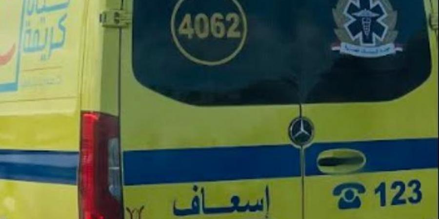 إصابة 5 أشخاص في حادثي انقلاب موتوسيكل وتروسيكل بأسوان