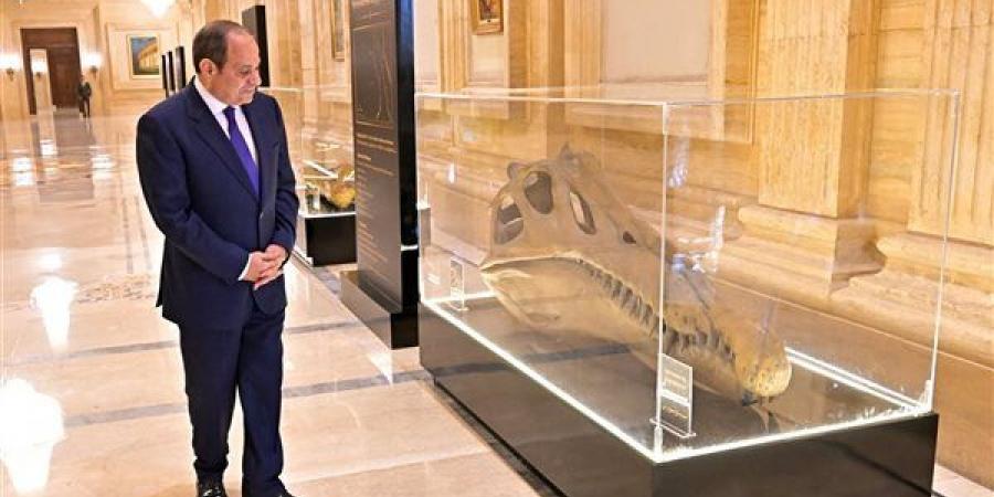 10 صور ترصد افتتاح وتفقد السيسي منتدى مصر للتعدين