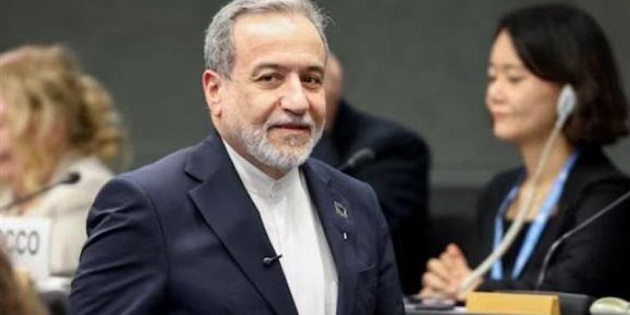 رويترز: توقعات بإجراء أمريكا وإيران محادثات منفصلة مع وسطاء خلال ساعات