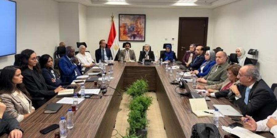 الإسكان تستعرض مع بعثة البنك الدولي مشروع الإدارة المتكاملة للأراضي والعمران