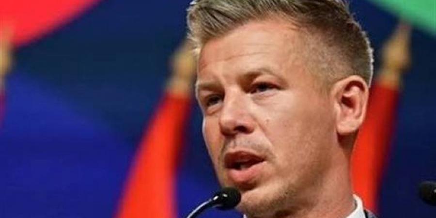 متهم بسرقة موبايل، البرلمان الهنجاري يوافق على رفع الحصانة عن رئيس الوزراء ​بيتر ماغيار