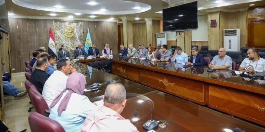 محافظ كفر الشيخ يعقد اجتماعا لتنظيم احتفالات ذكرى انتصارات معركة البرلس