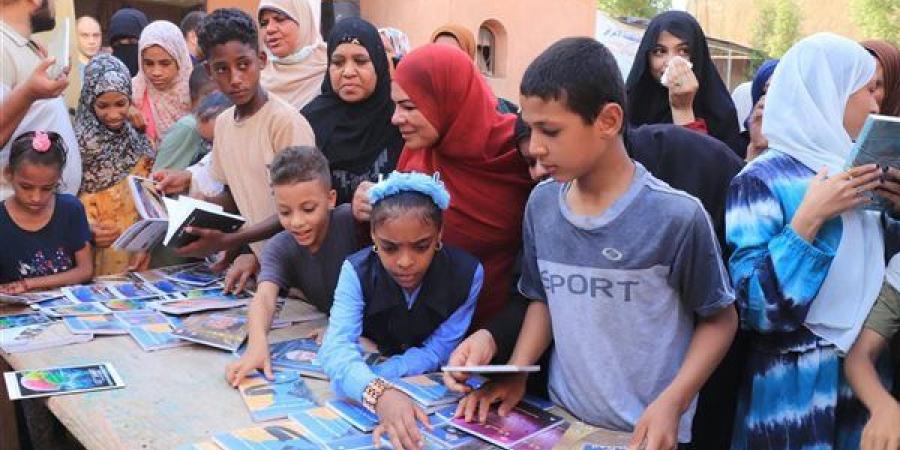 250 فعالية في 20 محافظة، «التضامن» تواصل عروض مسرح المواجهة والتجوال