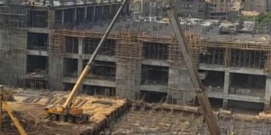 تجاوز قيود الارتفاع وتغيير استخدام جراج للسيارات ضمن مخالفات البناء المحظورة