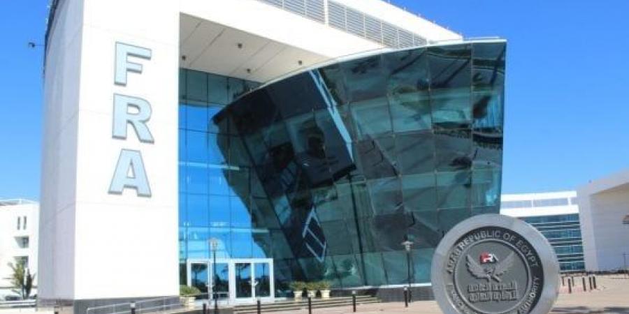 الرقابة المالية تحاصر المتلاعبين.. حظر الإعفاء من "نسبة التحمل" بوثائق الائتمان