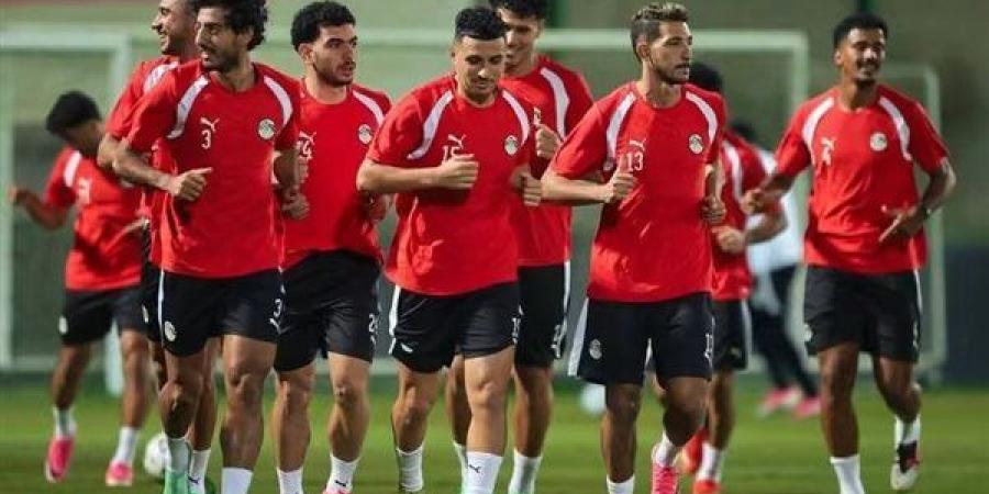 نادر العشري: مواجهة جنوب السودان صعبة بسبب النجيل الصناعي