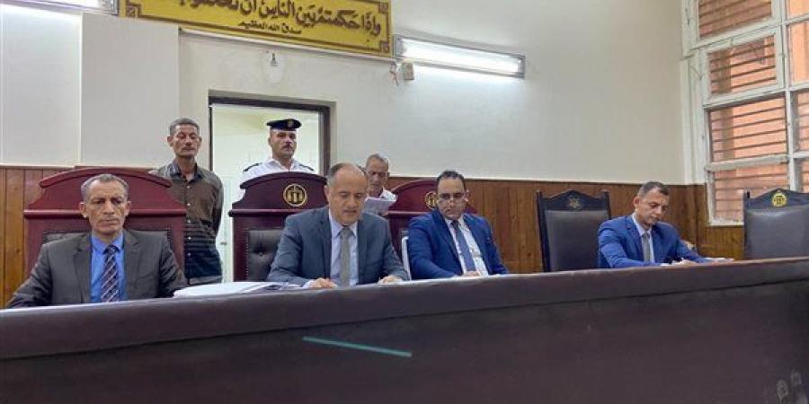 من كوب العصير إلى السجن، المشدد 15 عامًا لـ «دجال» بتهمة ابتزاز سيدة بملوي