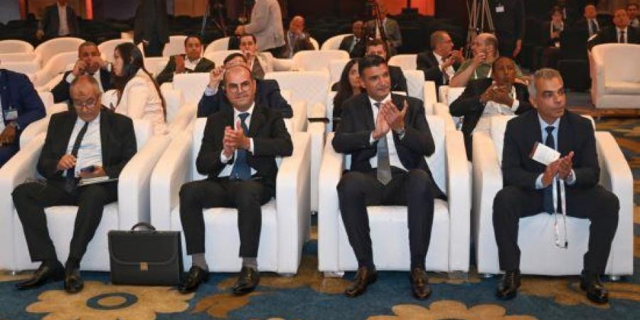 وزير الصناعة: تطوير سلاسل قيمة متكاملة لقطاع التعدين وربط الاستخراج بالتصنيع
