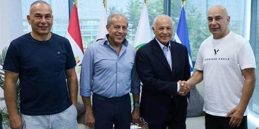 شبانة: اتحاد الكرة تجاهل حسام حسن.. والمدير الفني تفاجأ بودية جنوب إفريقيا