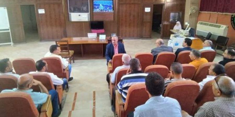 تعليم الدقهلية يستعد لتقدم مدارس التعليم العام والفني للاعتماد التربوى