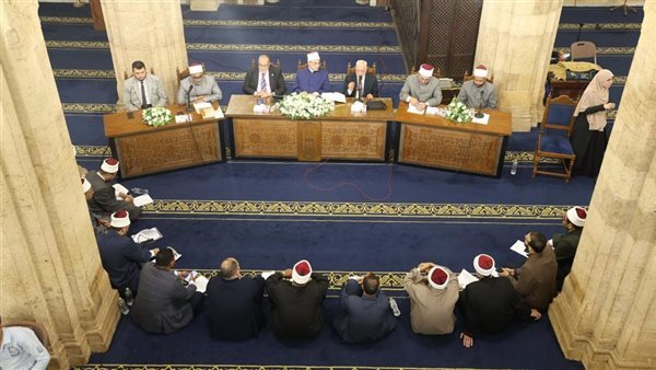 ملتقى السيرة النبوية بالجامع الأزهر يناقش: من نساء النبي ﷺ: السيدة "زينب بنت خزيمة الهلالية"