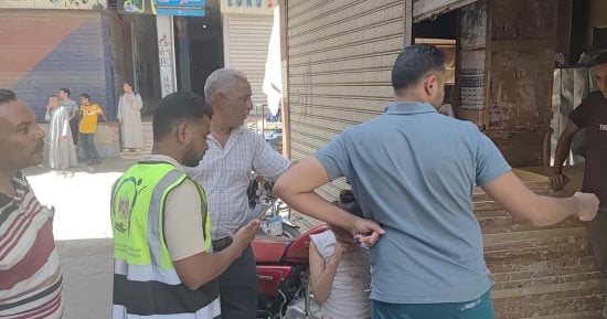ضبط نصف طن أسمدة مدعمة و13 شيكارة ردة فى حملة تموينية بالأقصر.. صور