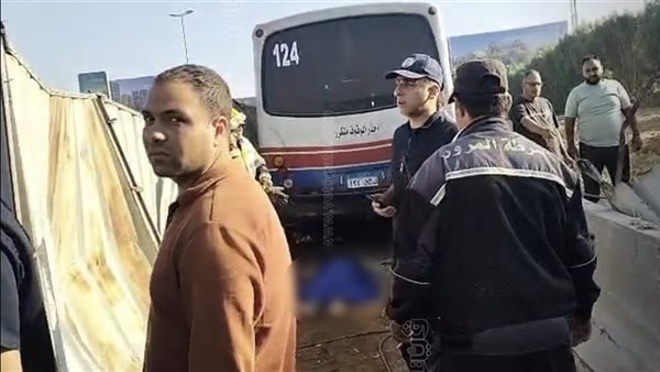 النيابة تعاين حادث الدائري بعد مصرع 3 أشخاص وإصابة آخر (فيدبو)