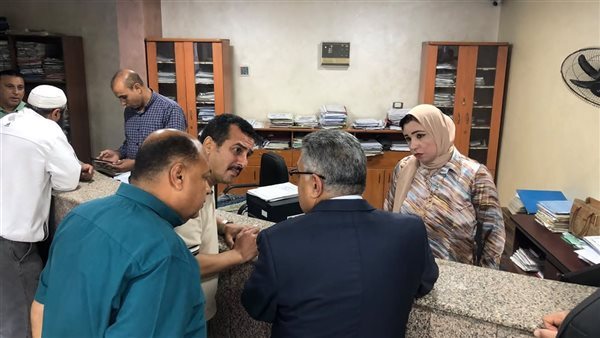 محافظ الدقهلية يتفقد مركز شرق المنصورة وشوارع غرب لمتابعة الخدمات ورفع الإشغالات