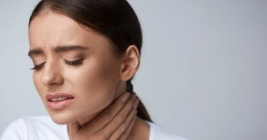 تغيرات الصوت قد تكون علامة مبكرة على الخرف
