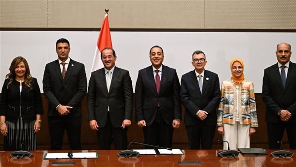 مديونيات من الثمانينيات، مدبولي يشهد توقيع تسوية بـ102.75 مليار جنيه لصالح بنك الاستثمار القومي