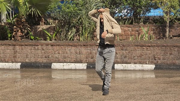 أمطار مفاجئة تضرب عدة مناطق، أماكن سقوطها بالقاهرة والمحافظات