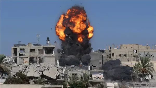 استشهاد 7 فلسطينيين في غزة جراء غارات إسرائيلية