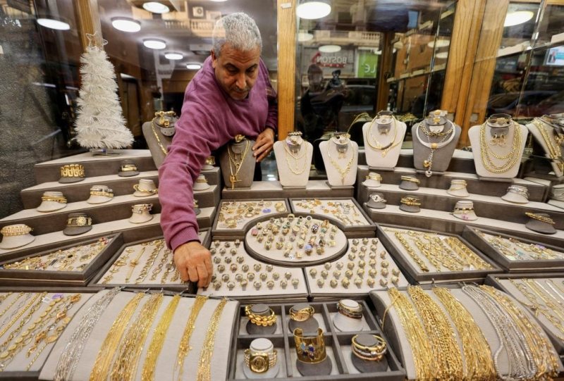 أسعار الذهب في مصر اليوم.. عيار 21 يرتفع 15 جنيهًا