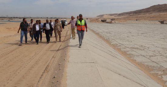 نائب محافظ سوهاج يتفقد محطتي صرف بالغريزات والجلاوية ضمن «حياة كريمة»