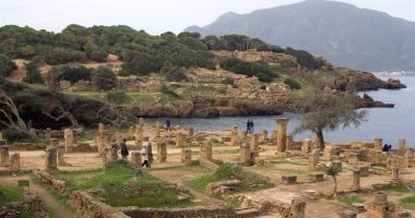 كيف يحقق أثرياء العالم أرباحًا من تلوث المناخ وكوارثه؟.. «جارديان» تجيب