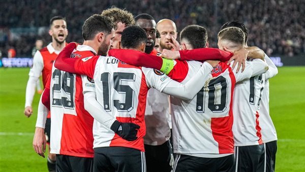 فينورد يهزم كومو 3-2 ويحصد انتصاره الأول في دوري أبطال أوروبا