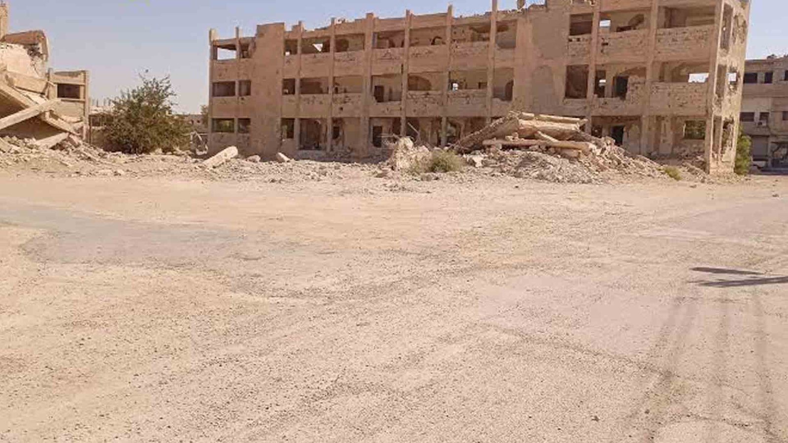 رئيس بلدية النشابية لـ “الوطن”: 3 آلاف متر مكعب من الأنقاض في المدينة ونعمل على توسعة المخطط التنظيمي