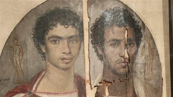 أول صور لمشروع ترميم أحد بورتريهات الفيوم بالمتحف المصري بالتحرير