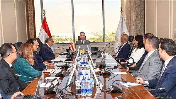 لتيسير إتاحة السلع والمنتجات، وزير التموين يبحث تطوير منصة رقمية لـ«كاري أون»