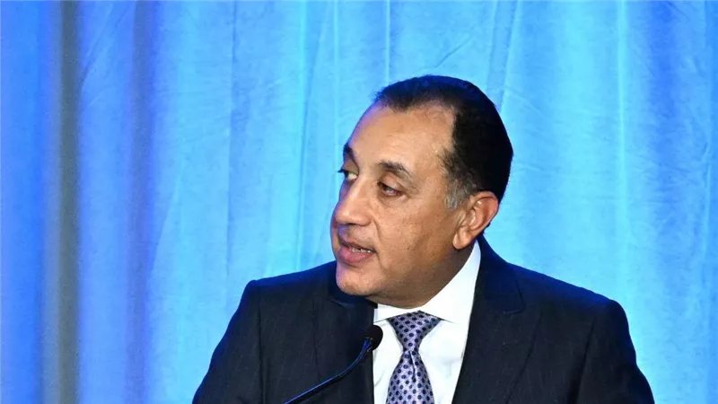 مدبولي: رفع الحد الأدنى لدخل المعلمين إلى 15 ألف جنيه خلال عامين