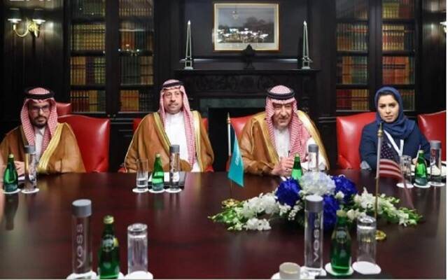 "الخريجي" يبحث تعزيز العلاقات السعودية الأمريكية والأوروبية واليابانية بالمنامة