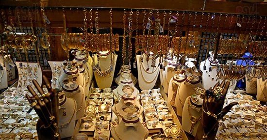سعر الذهب اليوم الخميس بمستهل التعاملات.. عيار 21 عند هذا المستوى