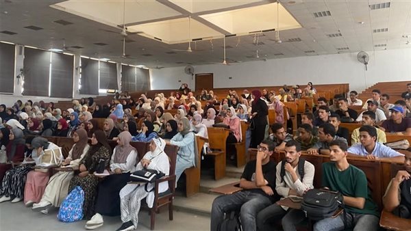 جامعة قناة السويس تناقش "فرص العمل في ظل التحول الرقمي"
