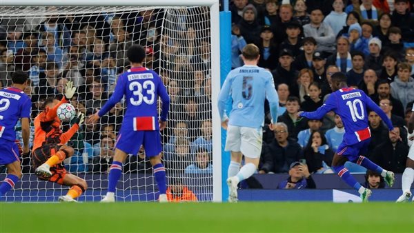قمة دوري أبطال أوروبا، باريس سان جيرمان يضرب مانشستر سيتي بثلاثية في الشوط الأول (صور)