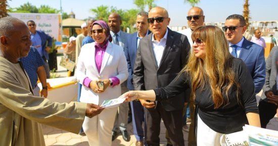 البنك الأهلي المصري يسلم «مراكب الرزق» للصيادين بمحافظة الأقصر بالشراكة مع صناع الخير