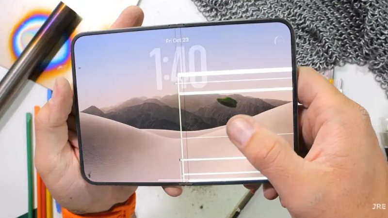 هاتف iPhone Duo القابل للطي يرفع مبيعات هواوي في الأسواق