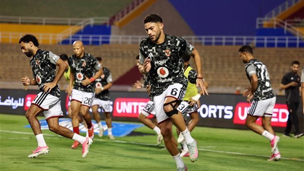 شريف عبد الفضيل: الزمالك بلا ضغوط.. والأهلي أمام حيرة في خط الدفاع