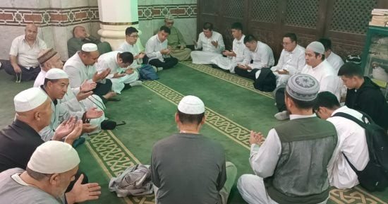 وفود عربية وإسلامية في حلقات ذكر لإحياء مولد الإبراهيمي.. صور